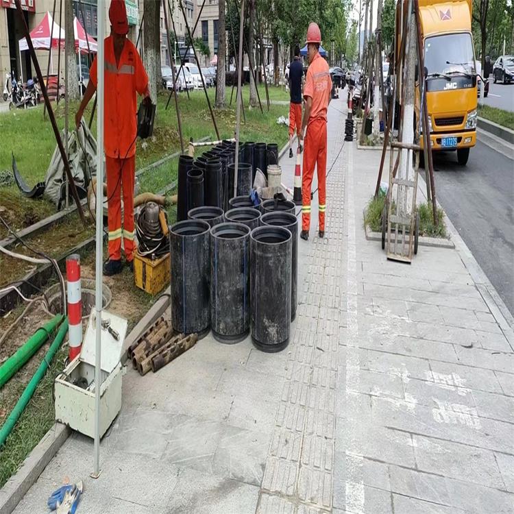 龙亭管道短管置换修复